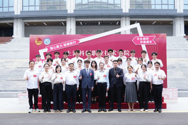 继续了解两者配合可减少漏读与重复检索